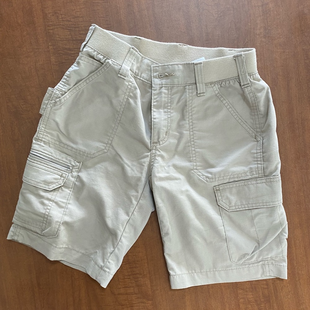 Carhartt shorts with lots of pockets. Original fit. Force Extreme